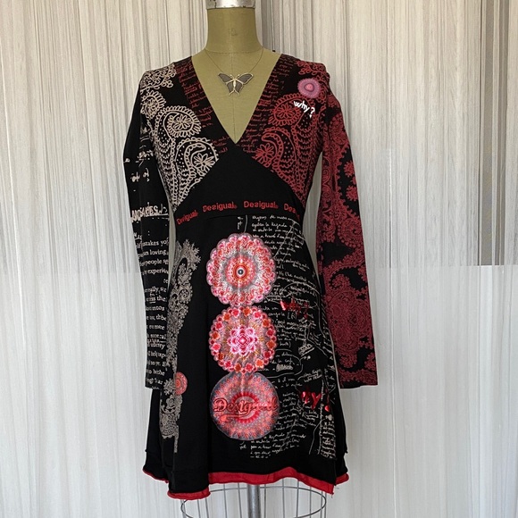 Desigual Dresses & Skirts - Desigual Black and Red Artistic Long Sleeve Dress Fit & Flare Midi V-Neck Med